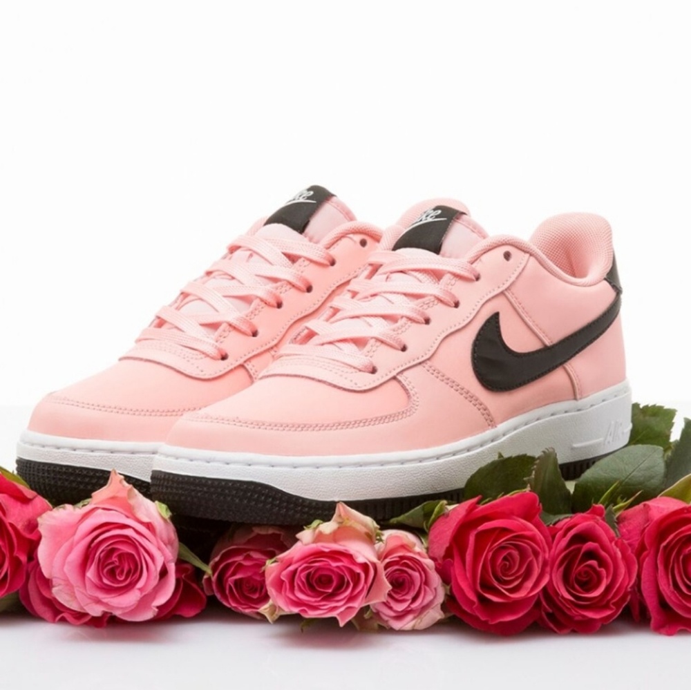 Nike Air Force 1 Low - Picture 6 of 6